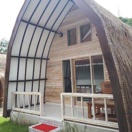 Coco Bale Hotel Gili Meno Luaran gambar