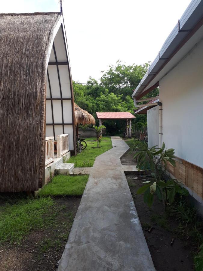 Coco Bale Hotel Gili Meno Luaran gambar