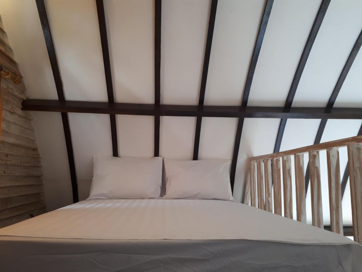Coco Bale Hotel Gili Meno Luaran gambar