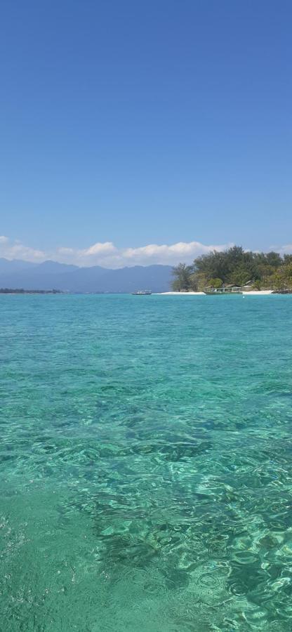Coco Bale Hotel Gili Meno Luaran gambar